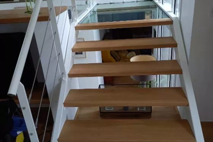 Réalisation d'escaliers par Metallerie Clavier, métallier à Saint Jean de Monts